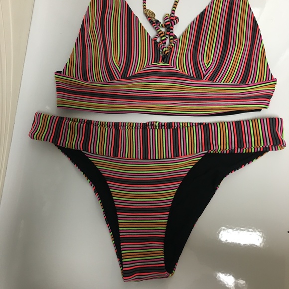 LULI FAMA Jungle Glow REVERSIBLE Two Piece Bikini EUC - Picture 5 of 13
